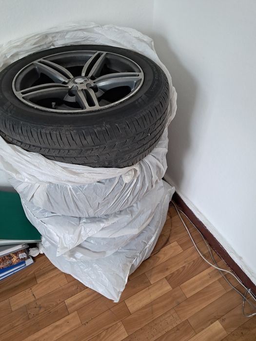 Продам колёса в сборе на БМВ