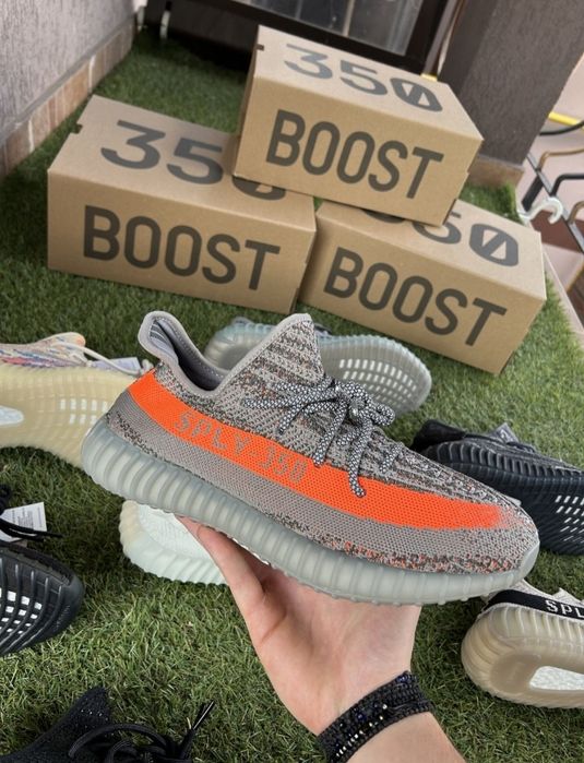 Yezy  BOOST  350