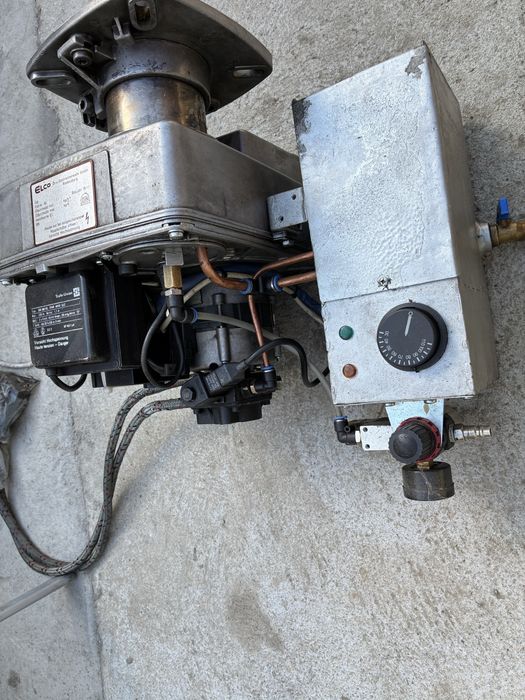 Vand arzator ulei +aer comprimat