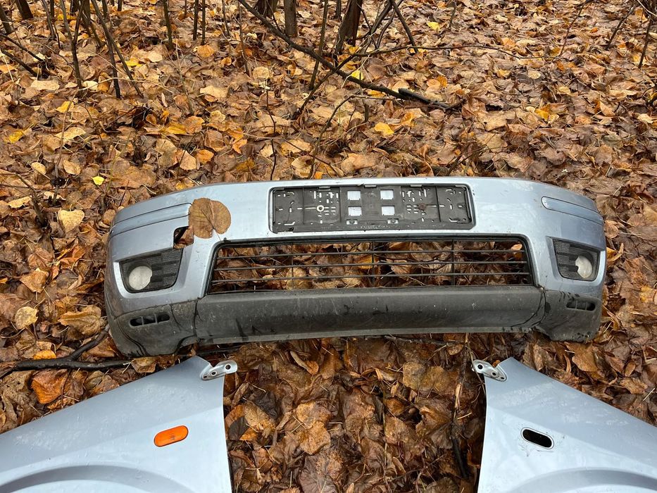 Bara fata Ford Fusion gri bleo 2005( mic defect)