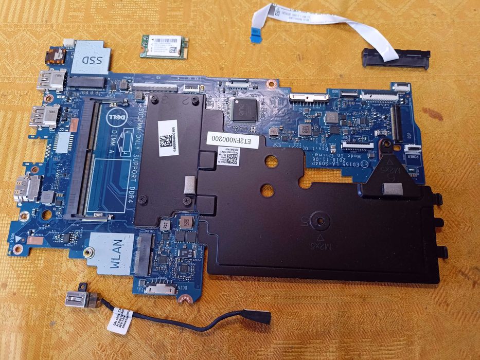 Elemente Dell Inspiron 14 3482