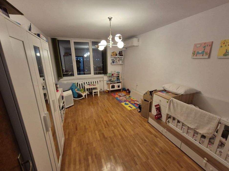 Дава се под наем Четиристаен апартамент в София, Слатина - 110 кв.м за 650 € - Снимка #2