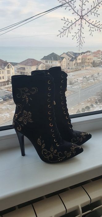 Продам новые туфли, ботинки,сапоги