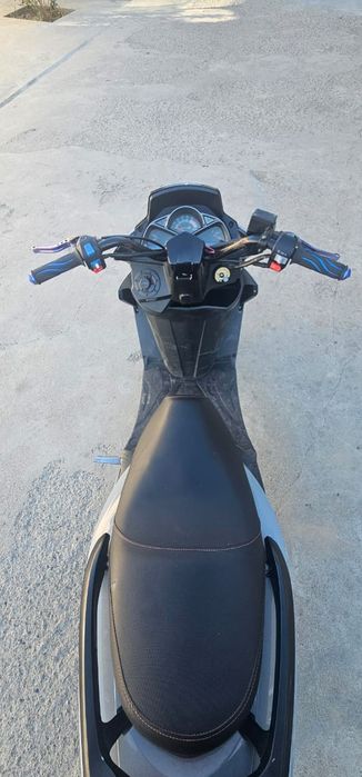 Макси Bennali 180cc
