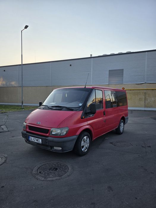 Vand Ford Transit de persoane 8+1