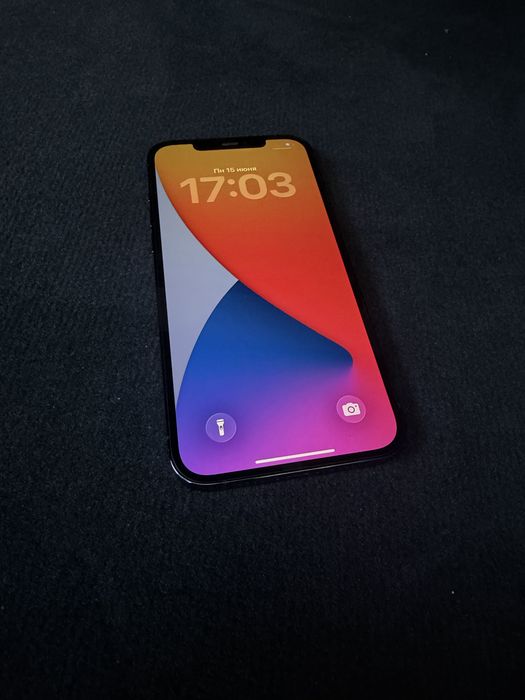 Продам iPhone 12 pro max 256