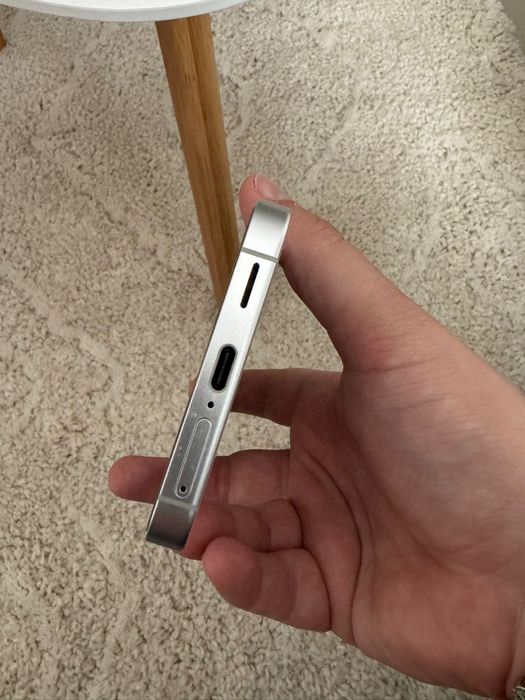 Samsung Galaxy S24 - 256GB impecabil