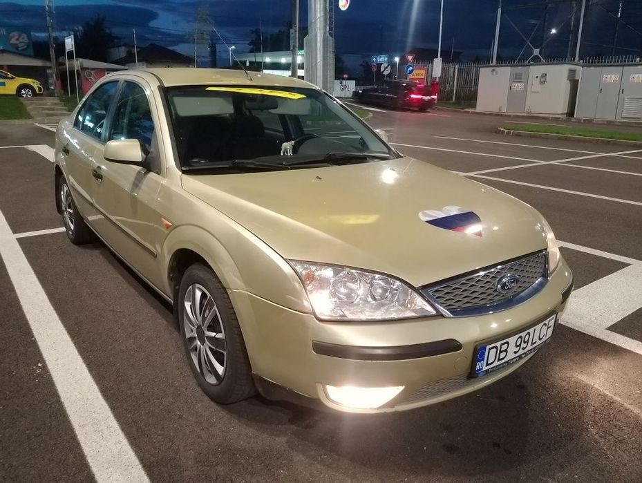 Ford Mondeo 2.0 D schimb Ford Custom Opel Vivaro