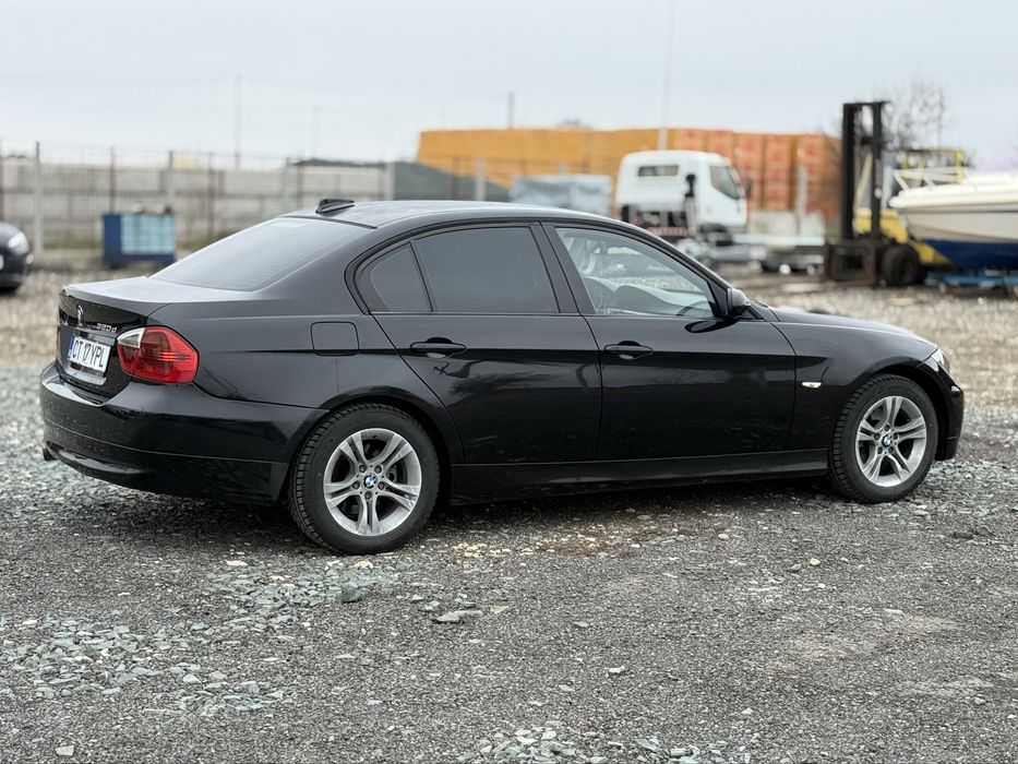 Bmw seria 3 E90 320D Cutie automata