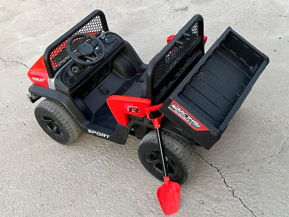 Детский автомобиль