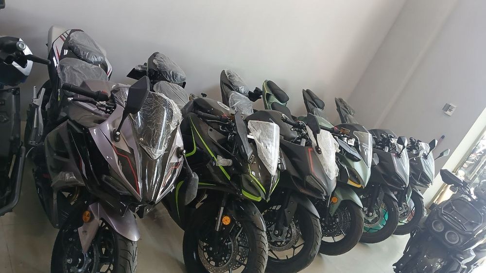 Мотоцикл спорт байк в рассрочку| 200-800 куб есть в наличии