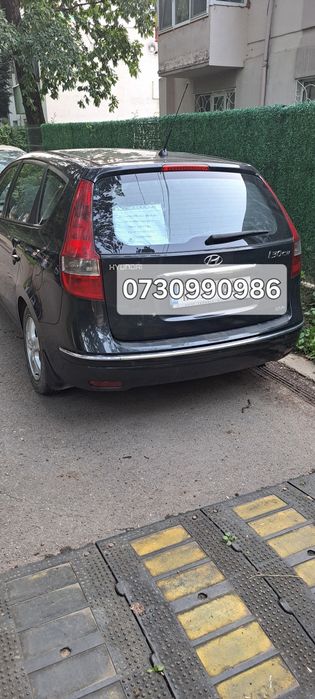 Hyundai i30 blue