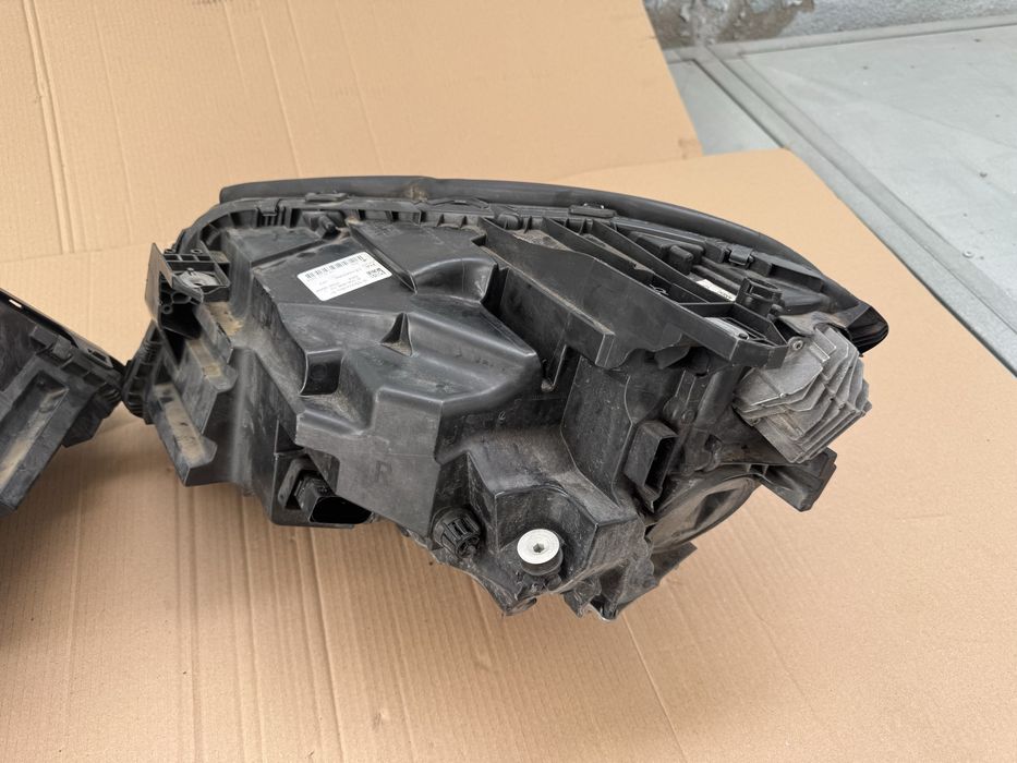 Far faruri Mercedes GLA w156 x156 facelift Led High Performance