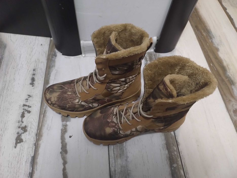 Мъжки зимни ботуши с подплата (№ 44)