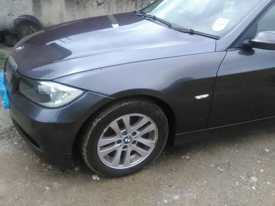 БМВ е90 седан 320д 163 на части