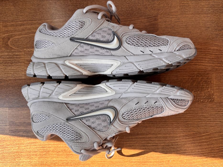 Sneaker low 'V5 RNR' Nike 43