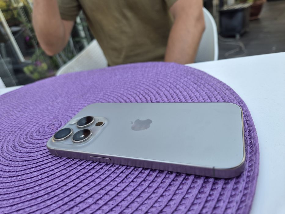 Iphone 15 pro titanum gray