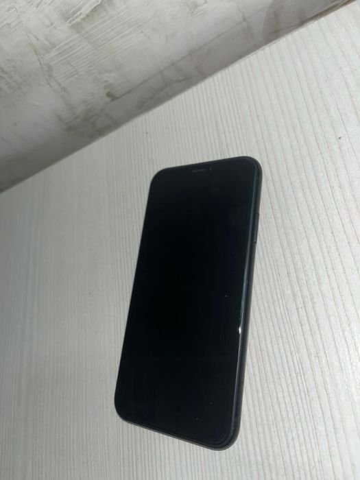 iPhone xr  продаются срочно