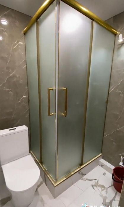 Душевые кабина ЛоФТ перегародка