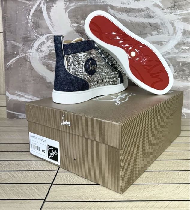 Vand Louboutin White and Blue