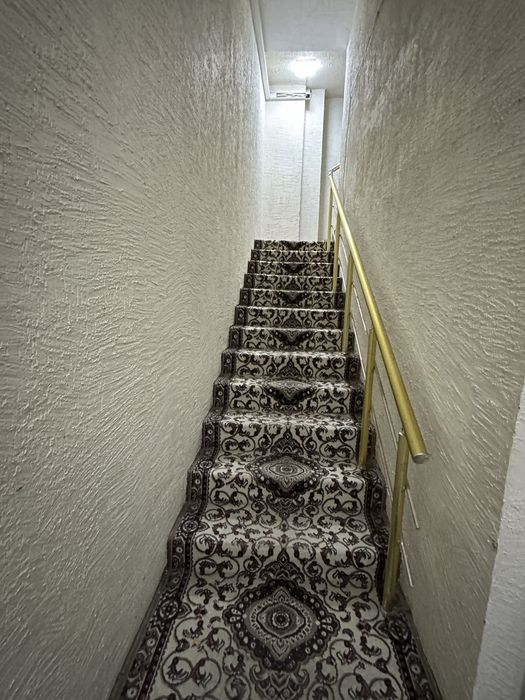 2 этажли квартира ижарага берилади