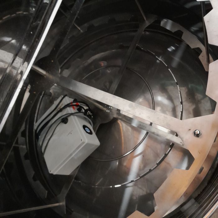 Центрофуга за мед