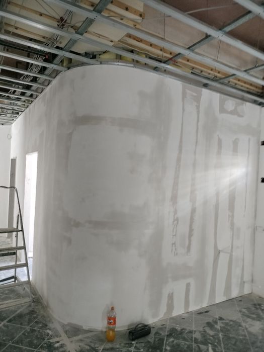 Execut lucrări interioare exterioare