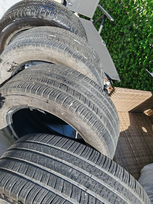 Продавам гуми 275/50 R20