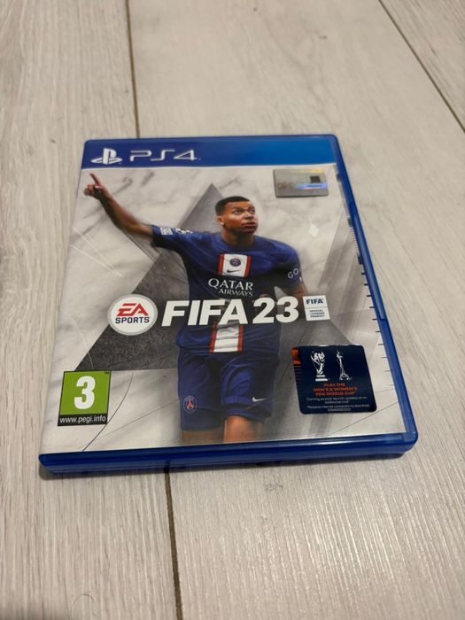 Consola PS4 Slim Black  1TB + Controller DualShock 4 + GTA V & FIFA23