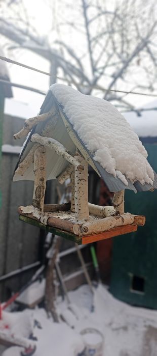 Кормушка для птиц