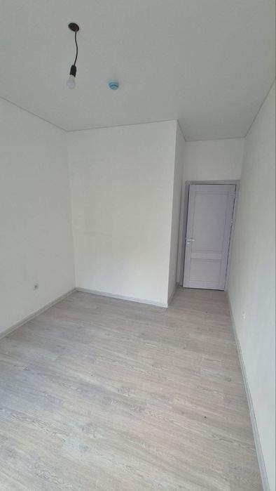 Своя срочно продам 1в2/6/15 Юнусабад ЖК Ассалом Жомий Golden House