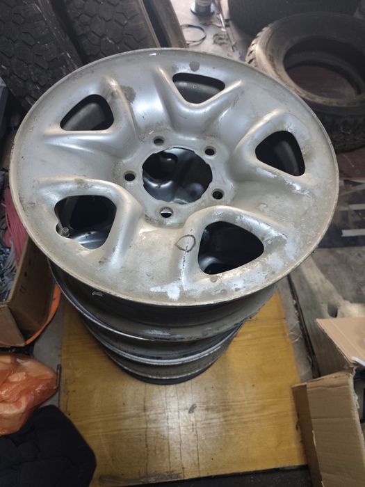 245/75 R17 Диски 4шт. и резина 3шт..