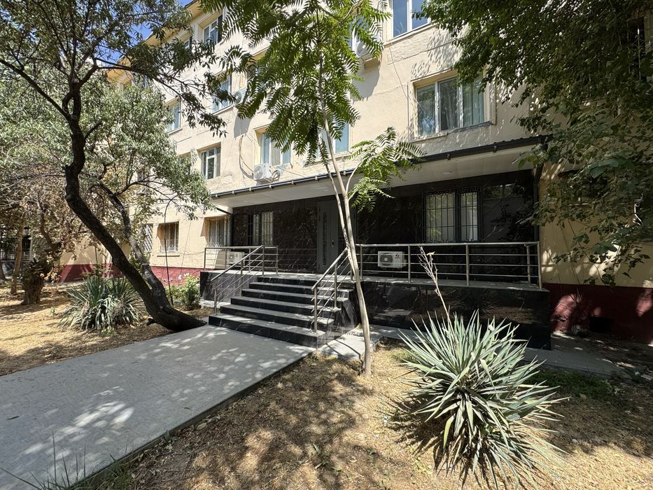 Ц-4 | Алайский - Сдается в аренду помещение/Евро офис с мебелью 100м2