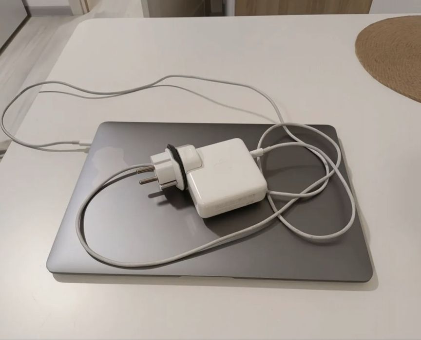 Macbook Air 13 2020 M1 8GB