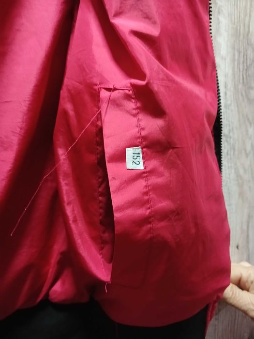 Продаётся  детская  куртка