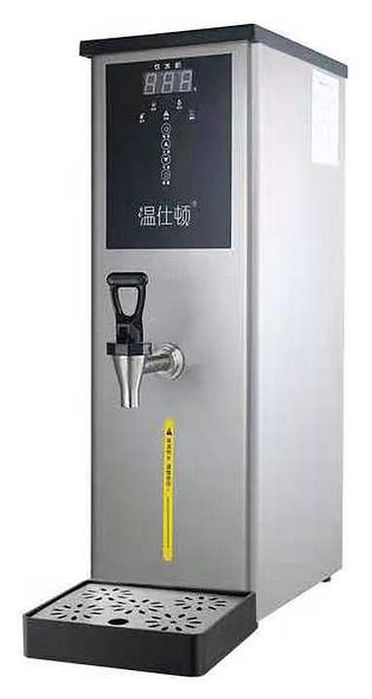 Кипятильнк электрический, непрерывного типа проивзодительностью 25л/ч