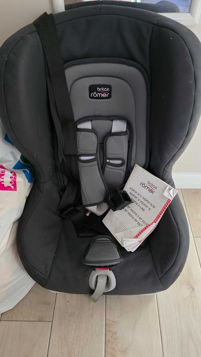Столче за кола Britax Romer Versafix 9-18кг