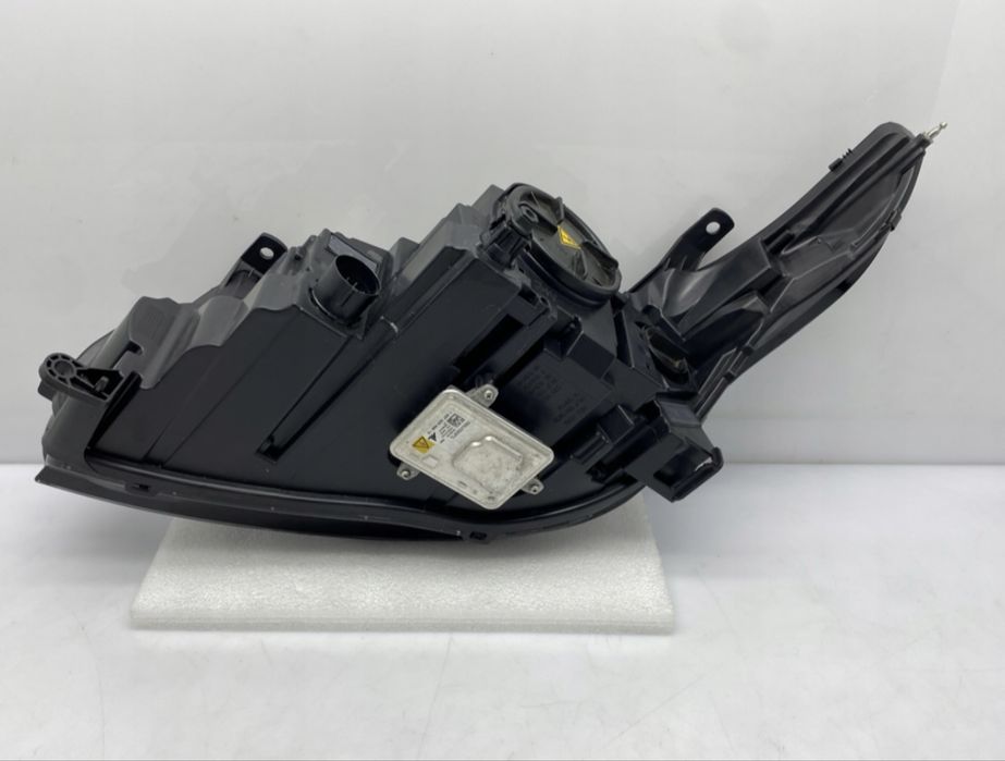 Ляв и Десен фар Range Rover Sport L494 2013-2017 Reflektor Range Rover Sport L494 DK62-13W029-EK