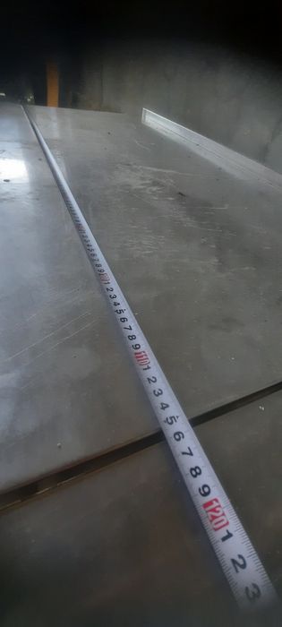 Мойка Стол сотилади.