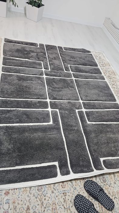 Продам ковер бу 1.5×2.5