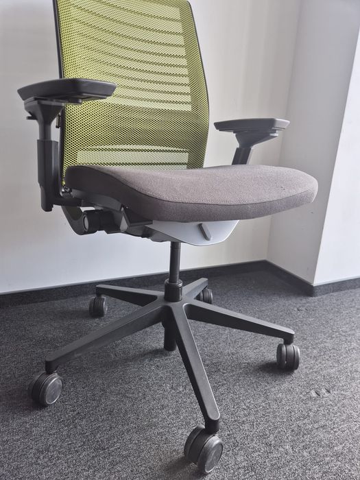 Офис стол Steelcase