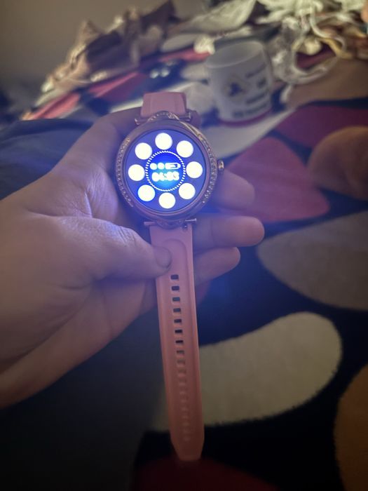 Ceas dama inteligent