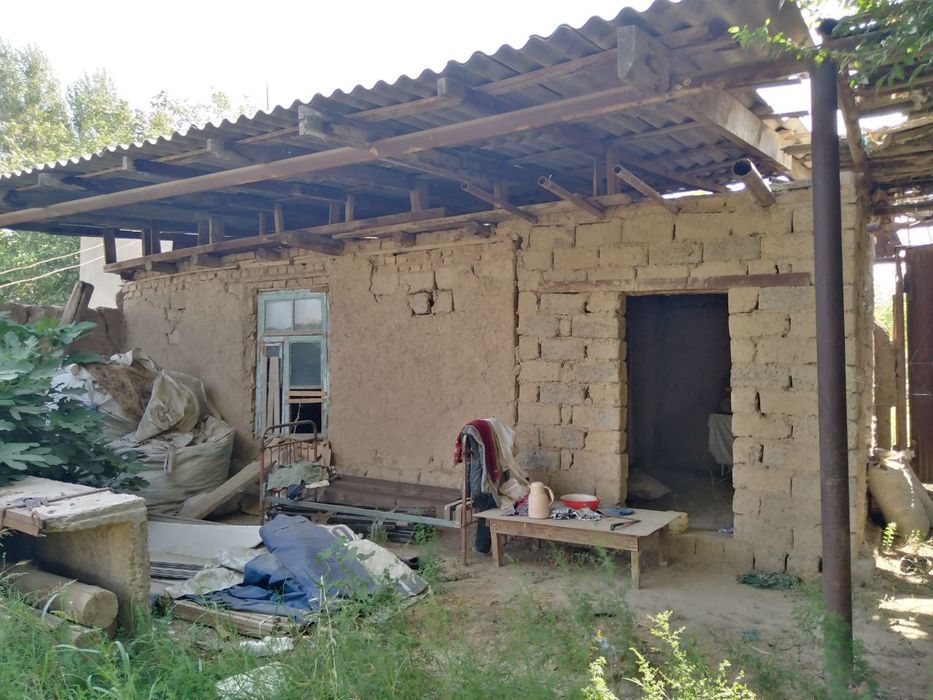 Ховли уй сотилади 12 соток