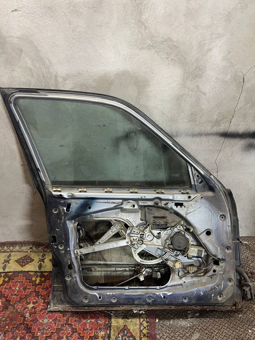 Двери, багажник на БМВ е34