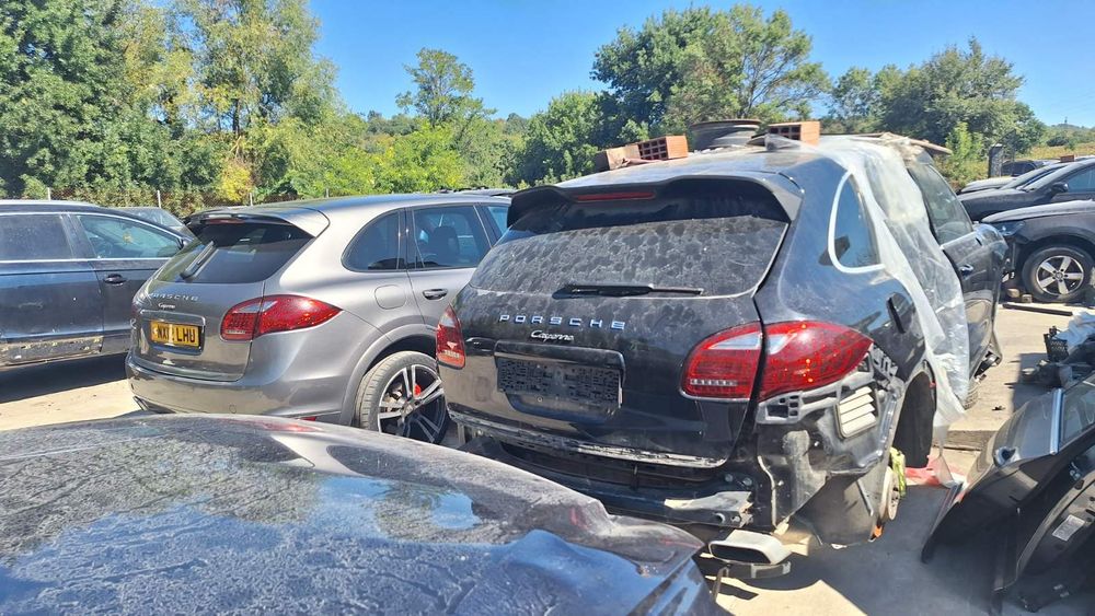 Porsche Cayenne 3.03.6 ,Porsche Cayenne 4.8 Turbo ,3 броя на части