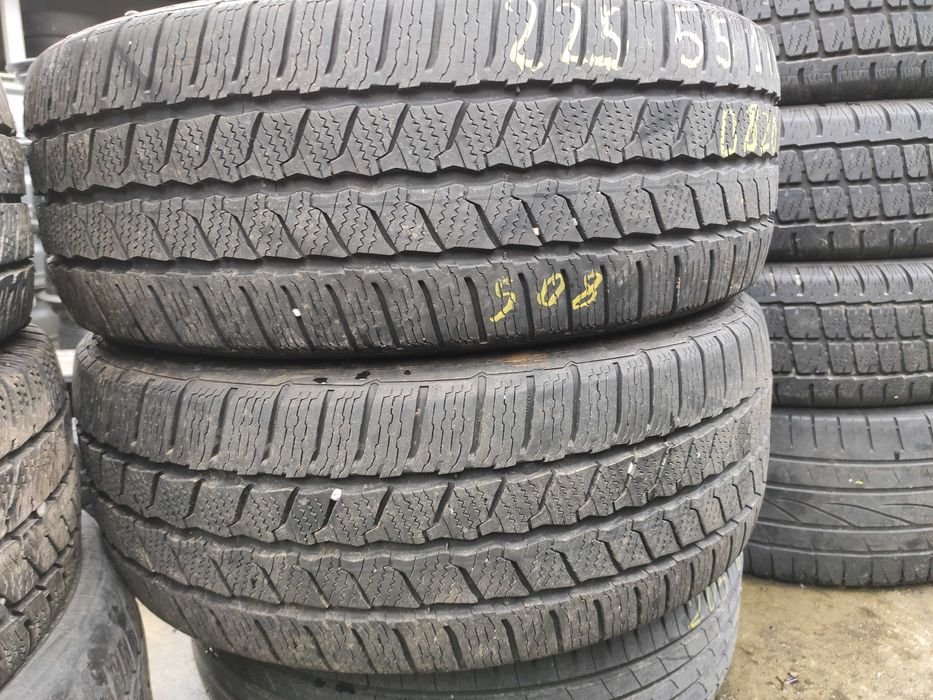 4бр Зимни гуми 225 55 17 С - Continental