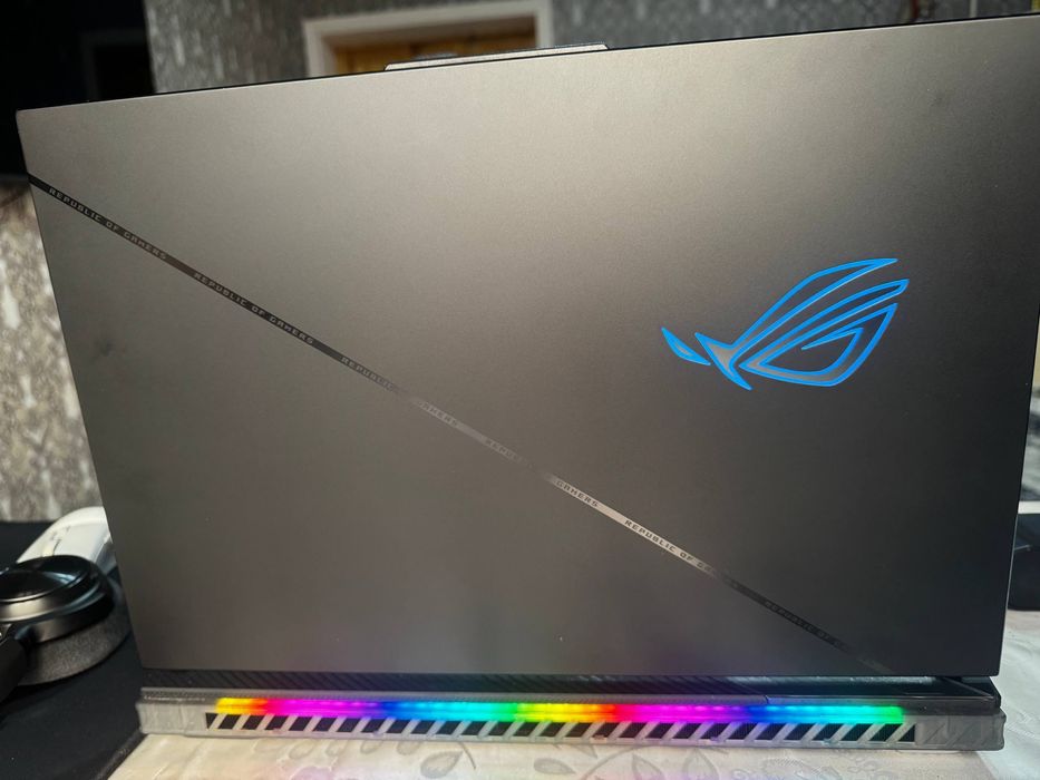 Ноутбук Asus Rog strix