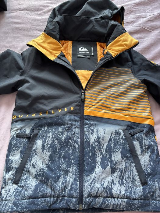 Ски яке quiksilver