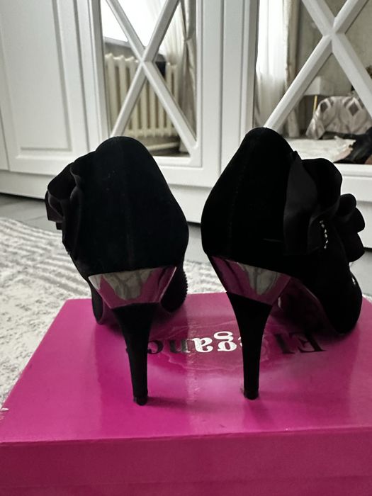 Туфли б/у сатылады