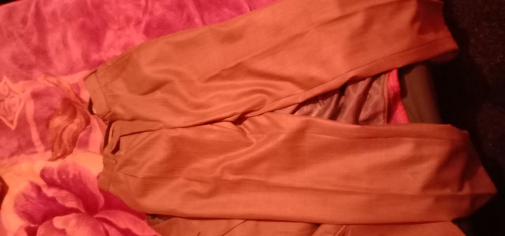 Продам костюм мужской